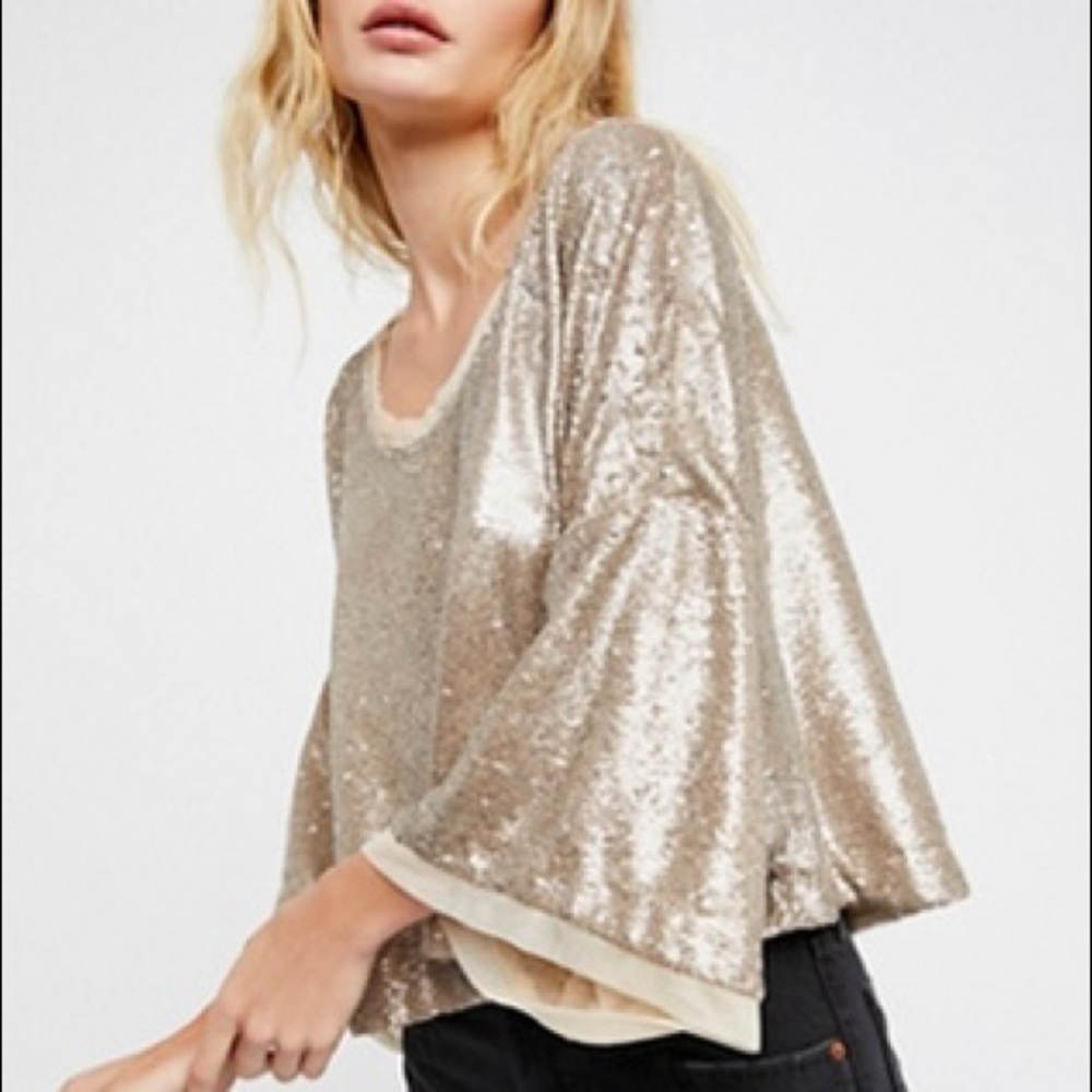 NWT Free People Champagne Dreams Top ✨✨✨